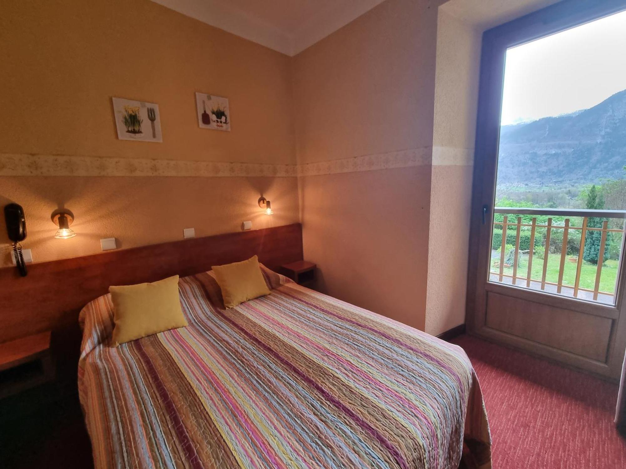 Hotel Bellevue Ayse Eksteriør bilde